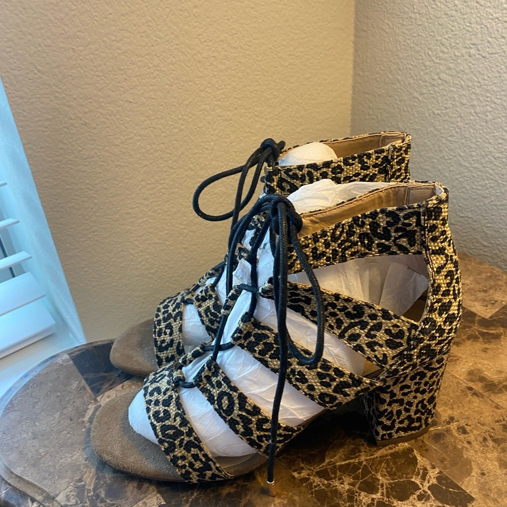 Leopard Block heels - Picture 2 of 3
